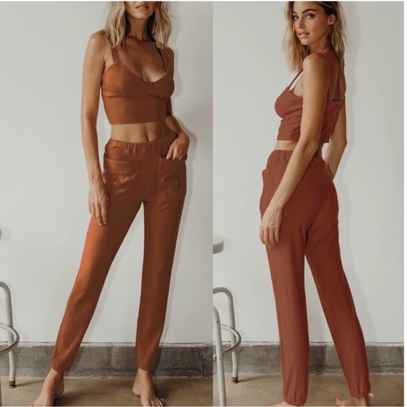 KATIE MAY TURNING IT UP JOGGER PANTS ⭐️IN STORES⭐️ - Picture 2 of 2